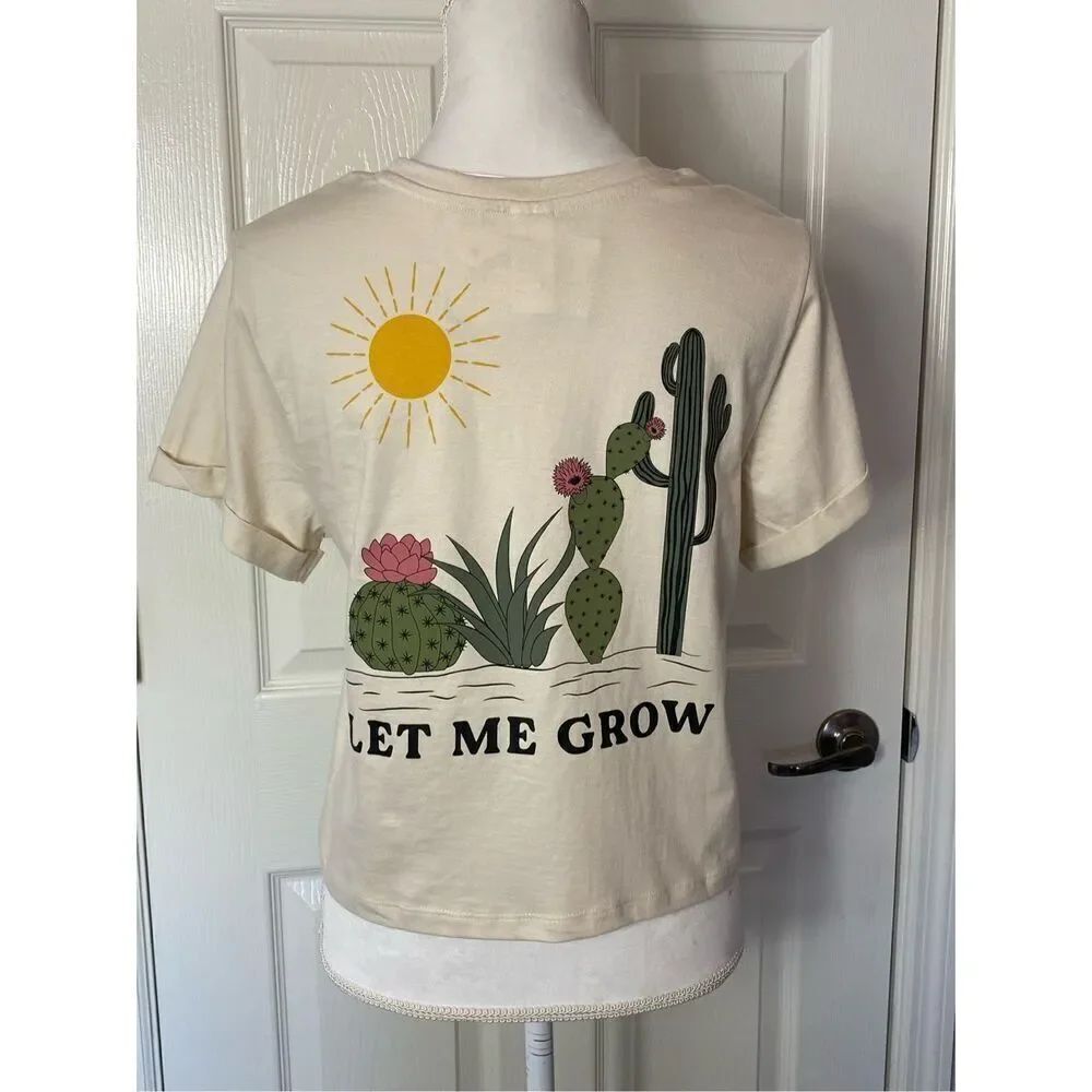 MESSY BUNS LAZY DAYS JUNIOR MEDIUM “ LET ME GROW” TSHIRT
